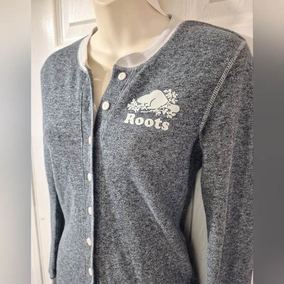 Roots Grey Onesie Small - Picture 3 of 7